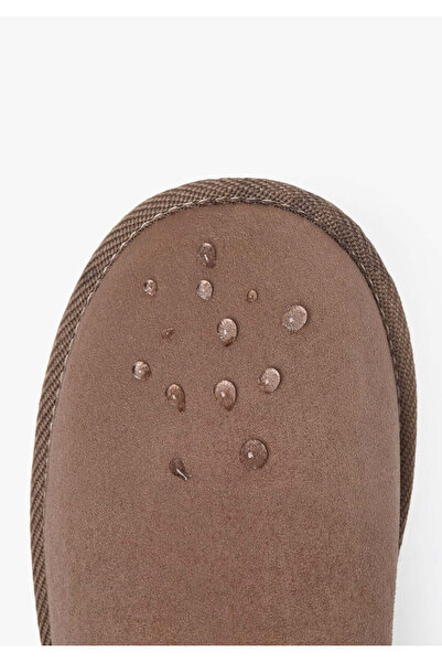 B&W Avustralya Su İtici Kürklü Kadın Bot