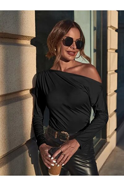 Wear Up    Women's Long Sleeve One Shoulder Open Shirring Detailed Sandy Blouse