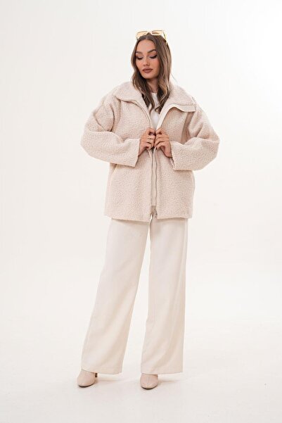 Flame İstanbul Butik με ρέλι Μακρύ σγουρό κρεμ παλτό με φερμουάρ μπροστά SRP1200