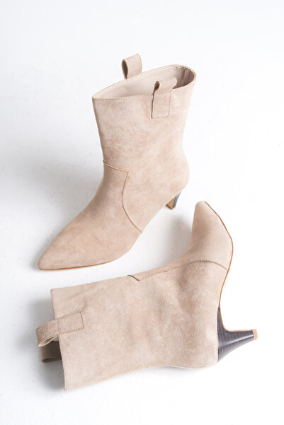 LDR Γυναικείες μπότες με μυτερή μύτη σε μπεζ σουέντ με τακούνι