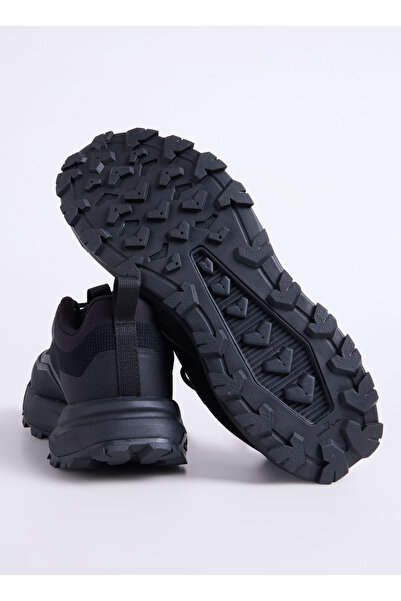 THE NORTH FACE Nf0A8D97Kx71-Offtrail and Wp Black Men's Outdoor Shoes