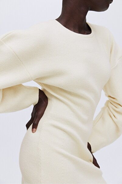 H&M Viskoz Karışımlı ve Lastik Örgülü Elbise