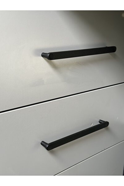 Özen Metal Özen 1904 Matte Black 96mm Metal Furniture Handle.