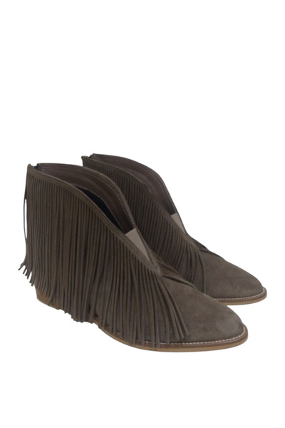 DRY SHOES Hakiki Deri Açık Kahverengi Kadın Püsküllü Bot Ayakkabı Sivri Burun Düz Topuklu Fermuarlı DRY-2135