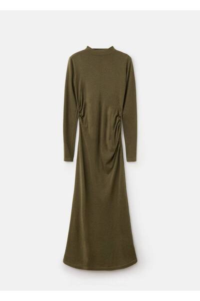 MANGO Woman Perkins yakalı triko elbise