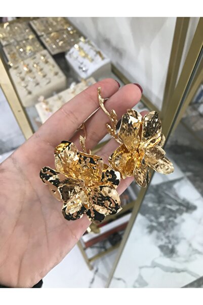 the ASEL İNCİ أقراط الزهور الذهبية من العلامة التجارية موديل