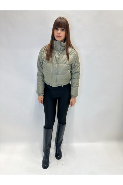 IFASTFASHION Women's short waterproof jacket made of eco-leather - high collar model for autumn-winter