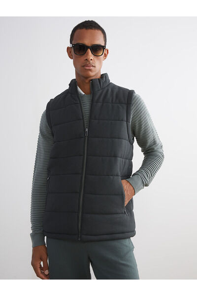 LC Waikiki Vestă pentru bărbați Özmarka New Season slim fit guler ridicat