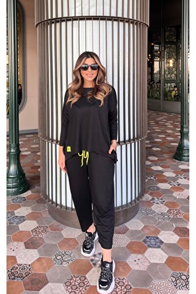 Wear Up    طقم نسائي مزدوج من نسيج القطن الفسكوزي ذو خيطين مع تفاصيل تزوير