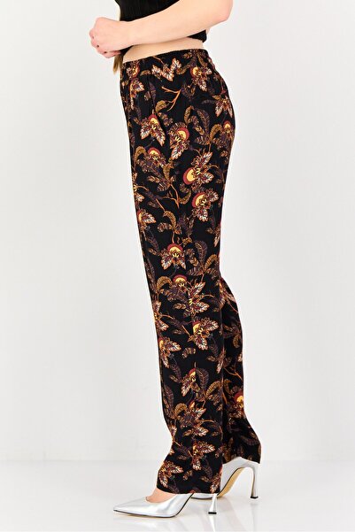 Reiko Women Street Fit Allover Print Straight Leg Pants, Multicolor