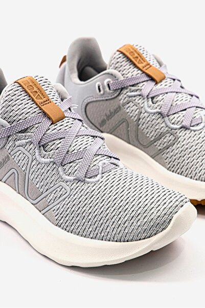 New Balance Women WROAVLG2B Lace Up Running Shoes, Grey