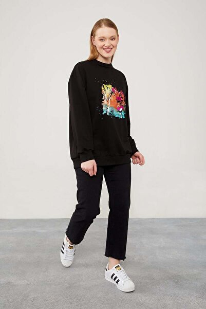 Levidor Siyah Pul İşlemeli Baskılı Sweatshirt
