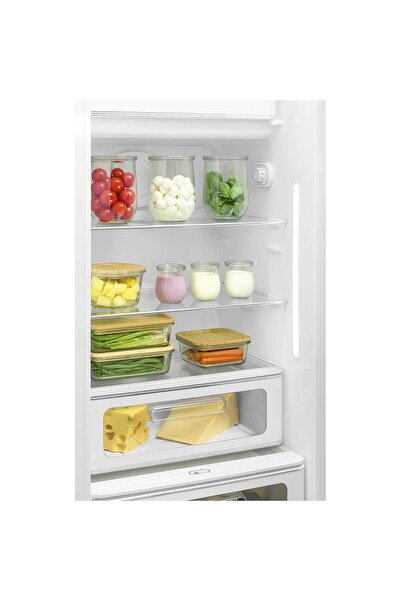 SMEG 50’s Retro Style Aesthetic Freestanding Refrigerator with Freezer Compartment, Cream