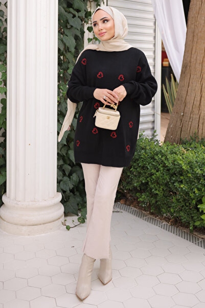 İmajButik Black Heart Embroidered Knit Sweater
