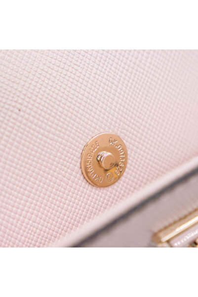 Guess – MEDIUM NOELLE PINK SAFFIANO LEATHER BAG WITH GOLDEN DETAILS