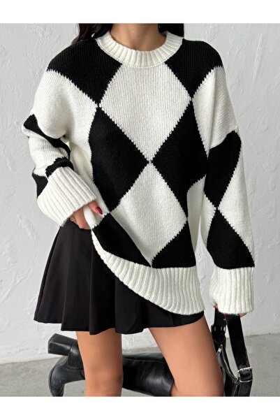 BEJNA Women's Black Geometric Pattern Oversize Sweater