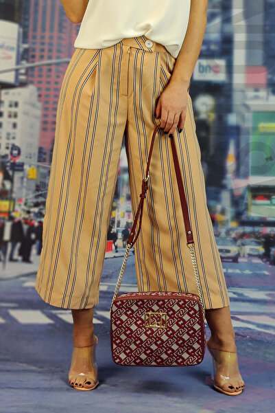 WildFashion Wide-leg three-quarter pants, model CL777RR-1551