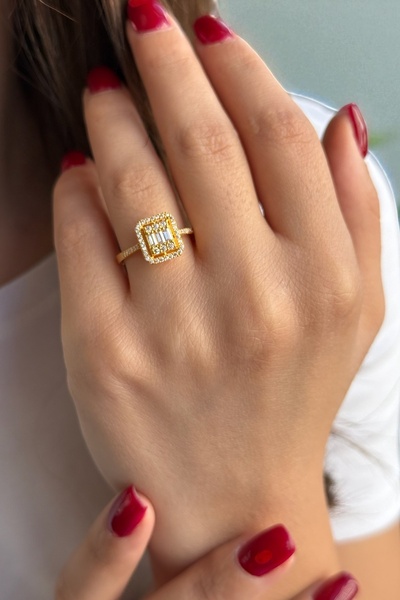 Utku Kuyumculuk 22 AYAR BAGET TAŞLI YÜZÜK