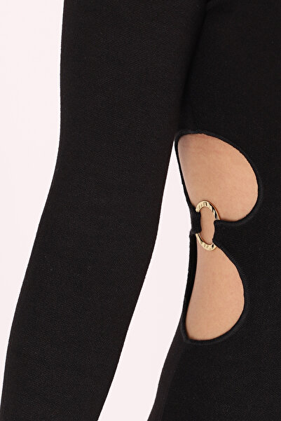 armonika Γυναικείο μαύρο μακρύ φόρεμα με χαμηλό στήθος στα πλαϊνά ARM-26K042012