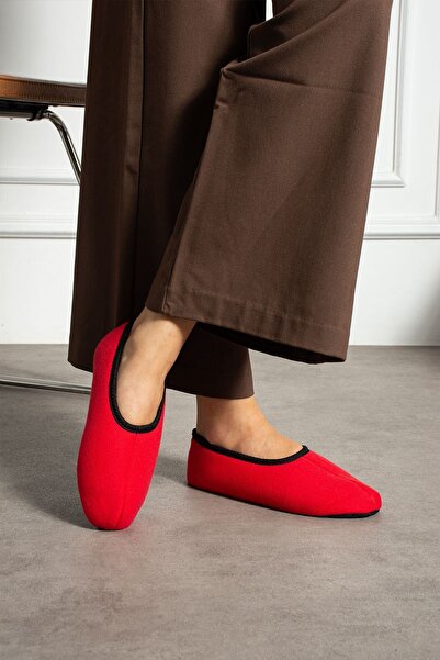 FUGA MODA Bery Red Flexible Fabric Soft Booties Ballerinas