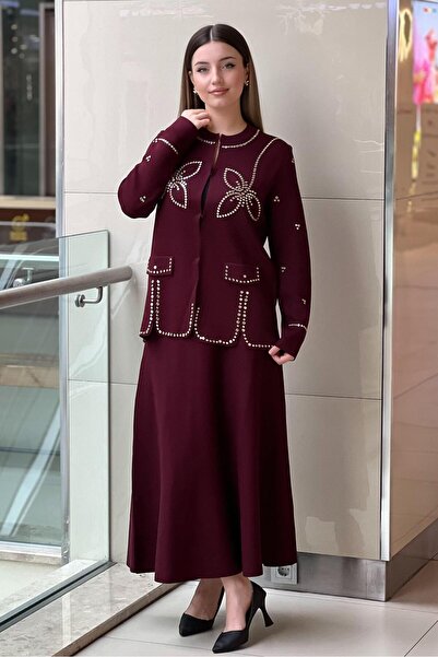 Ghisa Staple Detailed Knitwear Cardigan Skirt Set