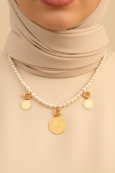 TwinsCollection Tamlı ve Çeyrekli Altın 8mm İncili 3'ü Üçü Bir Yerde Kolye - ALTINLAR GERÇEK DEĞİLDİR