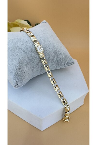 SK aksesuar سوار VIP بتصميم حجر الباجيت