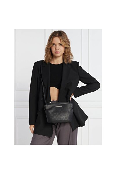 Calvin Klein Daily Dressed Crossbody