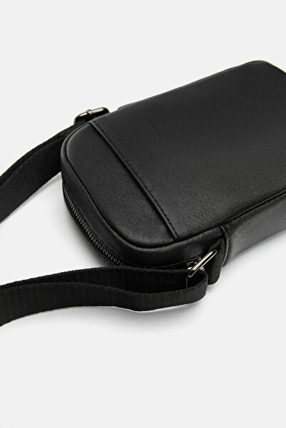 Pull & Bear Casual crossbody bag