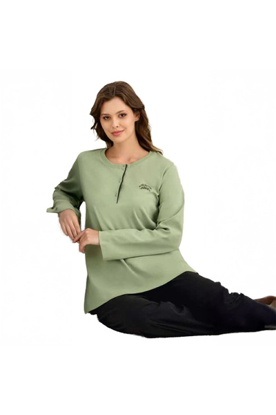 Rozalinda 3922 Women's Winter Three-Button Front O-Neck Large Size Pajama Set
