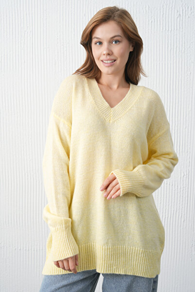 WOMAN VISION Women's Yellow Knitwear Fabric V-Neck Oversize Sweater 4093