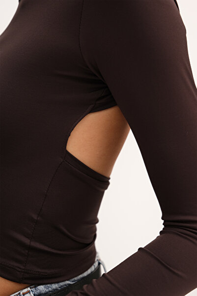 Addax Sırt Dekolteli Bluz B0588