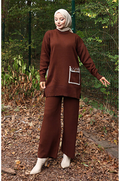 sefamerve Strickwaren İinci Detaillierte Tunika-Hosen-Kombination Zweiteiliges Set 1025-06 Braun