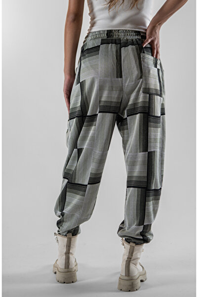 Superbluemexico Women's Pleated Plaid Patterned Trousers with Elasticated Cuffs