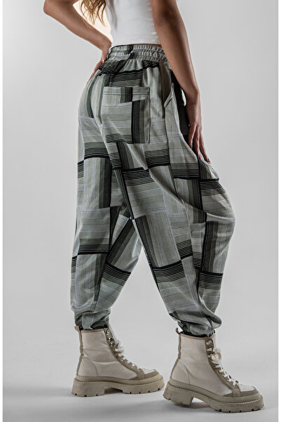 Superbluemexico Women's Pleated Plaid Patterned Trousers with Elasticated Cuffs