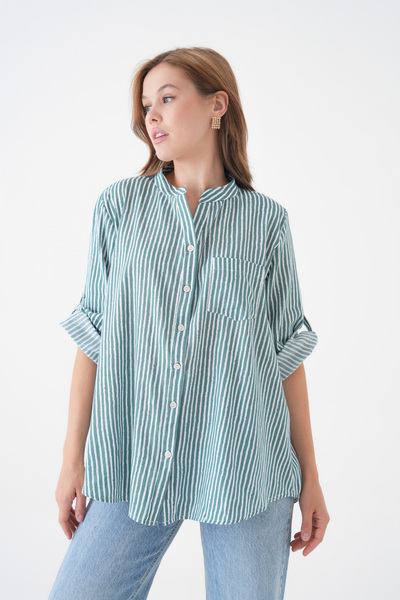 loia قميص نسائي أخضر مخطط بأكمام طويلة وياقة ماندرين كبيرة الحجم LOİ25-PK1370