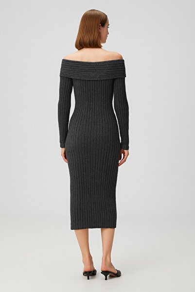 HAKKE Madonna Collar Long Knitwear Dress