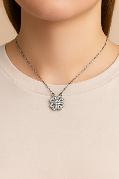 PİRLENTO قلادة نسائية رومانسية متعددة القلوب قابلة للطي من الفولاذ مع مغناطيس