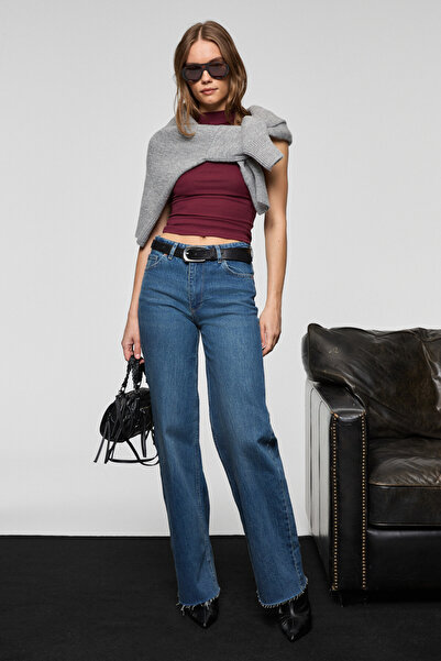 GRIMELANGE Fable Women's Straight Fit Seamless Hem Denim Dark Blue Jeans