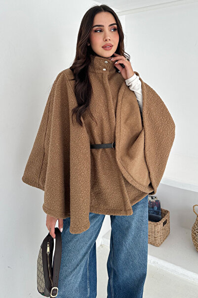 Noa Noa Дамско палто с колан – мощен и изтънчен стил