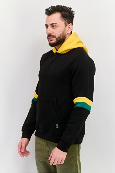 Rocawear Men Embroidered Logo Long Sleeves Hooded Sweatshirt, Black/Yellow