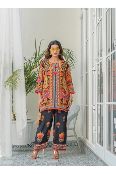 HashtagBe Bold Multicolor Printed Ensemble