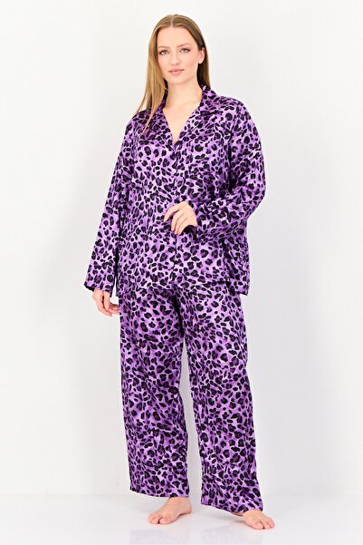 Bebe Women 2 Pieces Animal Print Shirt And Bottom Pyjama Set, Multicolor
