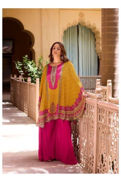 HashtagBe مجموعة تقليدية نابضة بالحياة باللونين الأصفر والوردي