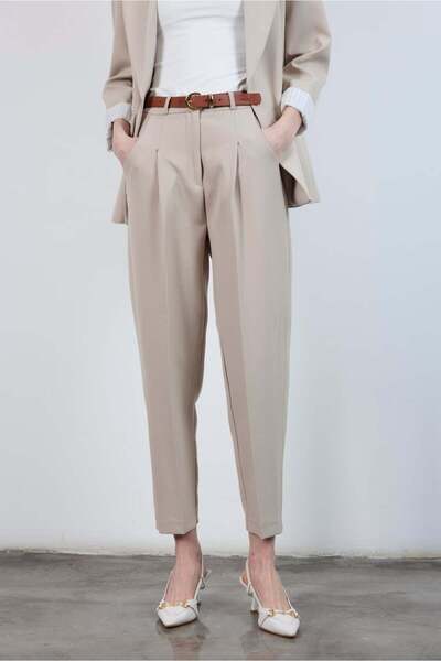 nidistore Stone Color Belted Pleated Carrot Pants