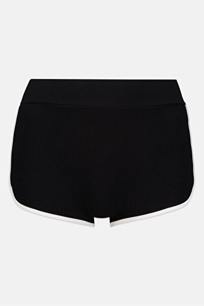 Forever 21 Women Ribbed Basic Shorts, Black