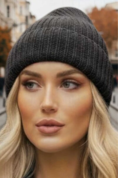 Mood Agenda Women's Soft Textured Thick Ribbed Soft Wool Beret