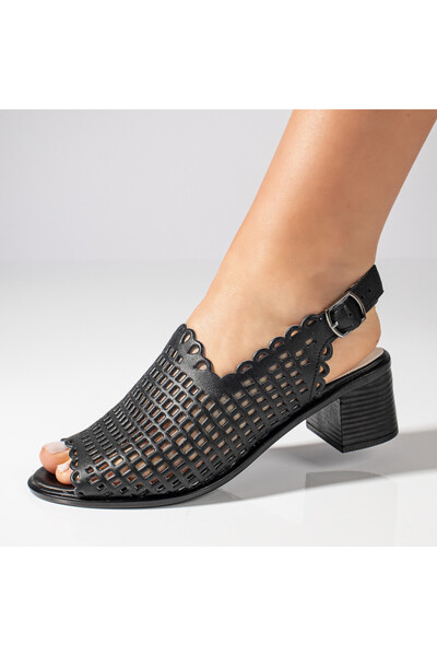 Modlet.ro Women's black leather heeled sandals with strap MOD05178