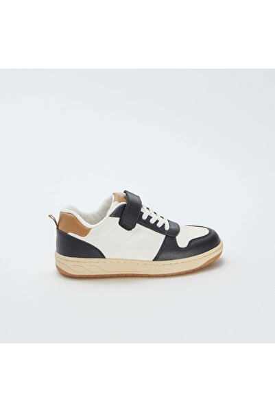 KIABI Hook and loop trainers BROWN