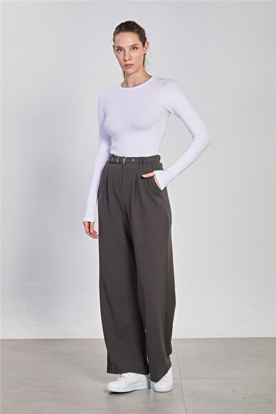 BARRELS AND OIL بنطلون نسائي واسع الساقين بحزام - أنثراسيت